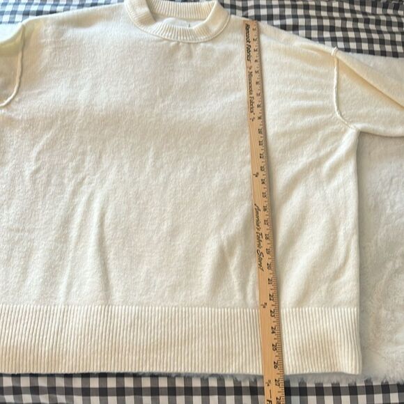 Aerie Oversized Pullover Ivory Sweater High Neck Size Medium New w/out tags - Picture 12 of 12